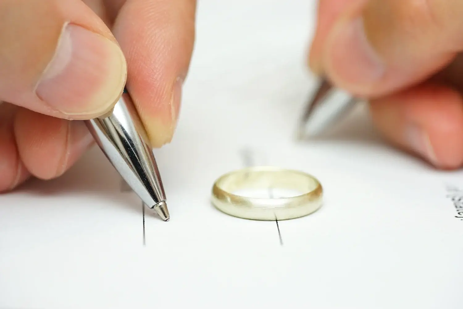 Strengthening Your Position in Divorce Negotiations with Professional Mediation Swadlincote